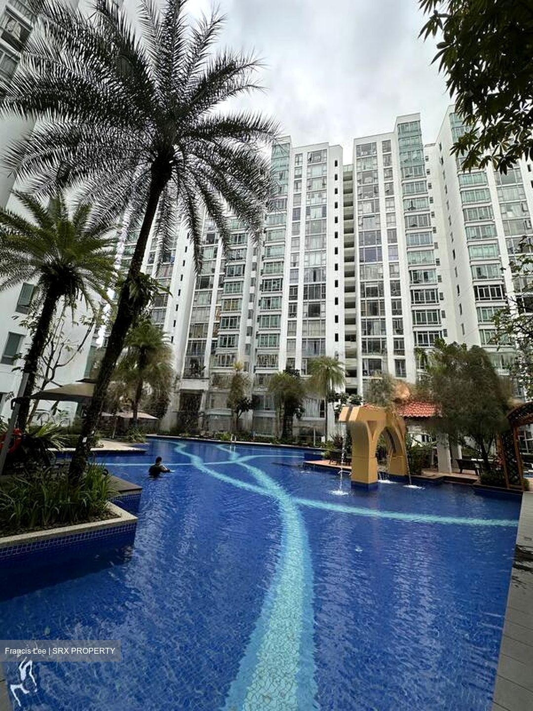 The Lakeshore (D22), Condominium #556888041